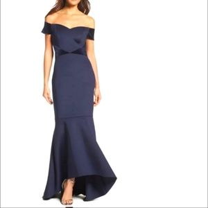 Eliza J Navy Blue Mermaid Style Gown Size 6